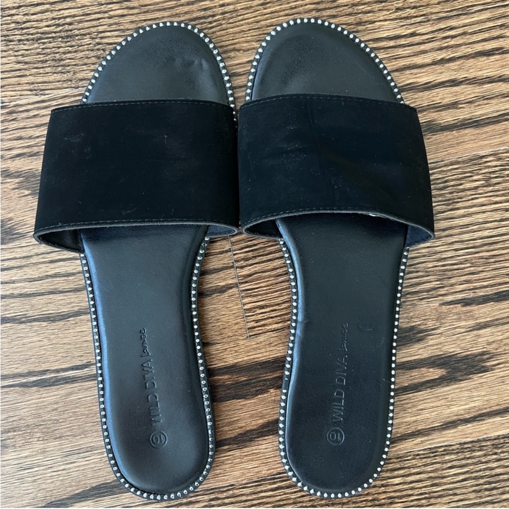 Wild Diva Black Slide Sandals